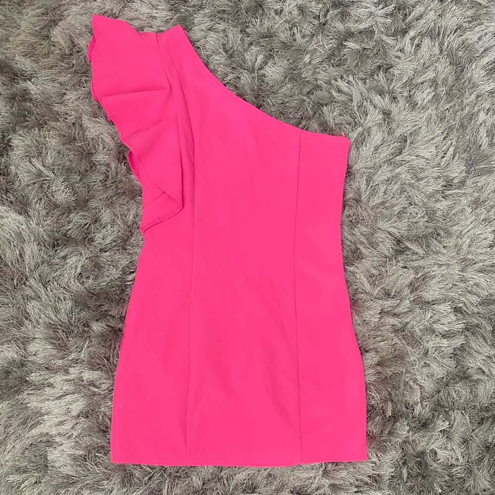 Glam Vibrant Pink One-Shoulder Dress